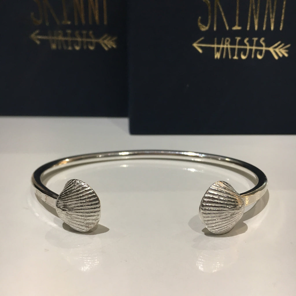 Charm Cuff Bangle - Shell