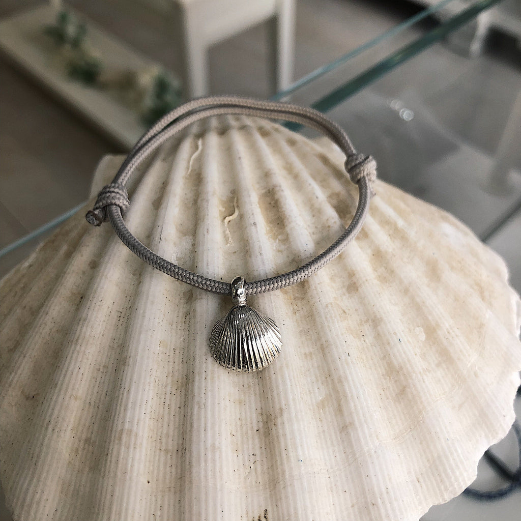 Shell Charm Rope Bracelet